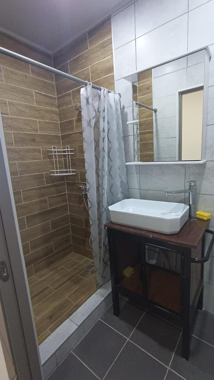 Лазурит Bosteri Buitenkant foto